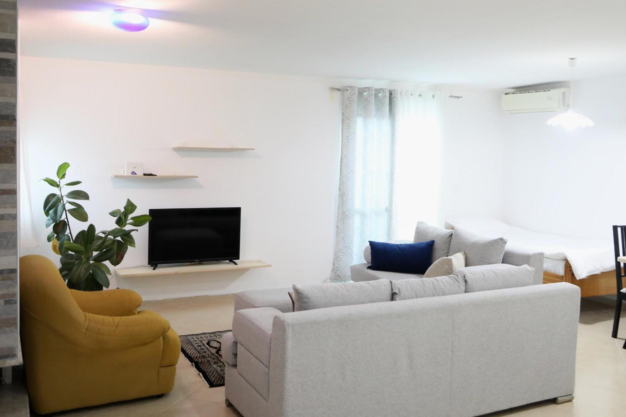 The Bllok Spot Apartamento Tirana